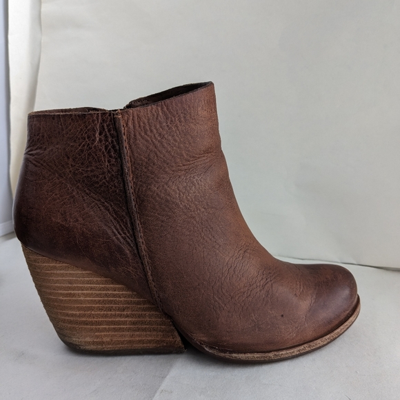 Korkease Natalya Stacked Wedge Bootie Brown Leather Zipper Boot Women's Size 6 - Picture 2 of 13